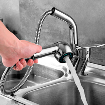 Смеситель для кухни ВЫСОКИЙ с вытяжным душем, 03594 фото  в интернет-магазине Санкомп