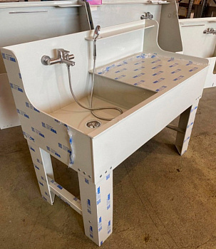 Стол-мойка полипропилен 1200х600х850 с двумя раковинами 400х500х300 мм со смесителем, 24605 фото  в интернет-магазине Санкомп