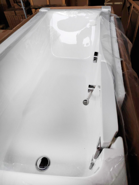 Ванна для инвалидов и пожилых с дверцей лежачая 1700х760х610 мм ЛЕВАЯ 17386 фото  в интернет-магазине Санкомп